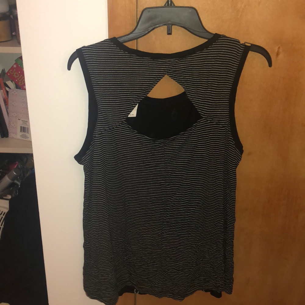 Blouse - Picture 2 of 2